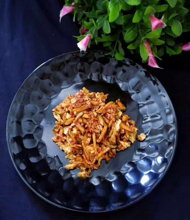 Quick and easy side dish / Pappadam and Mango Side Dish recipe