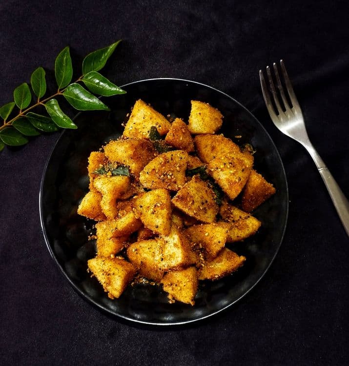 Podi Idli / Ghee Podi Idli recipe