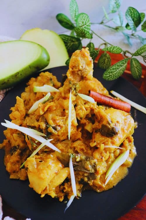 Mango Chicken Curry (Raw Mango Chicken Curry, summer special) recipe
