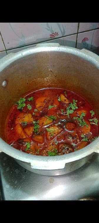 Kathiyawadi Batata Nu Shaak ( no onion no garlic) recipe