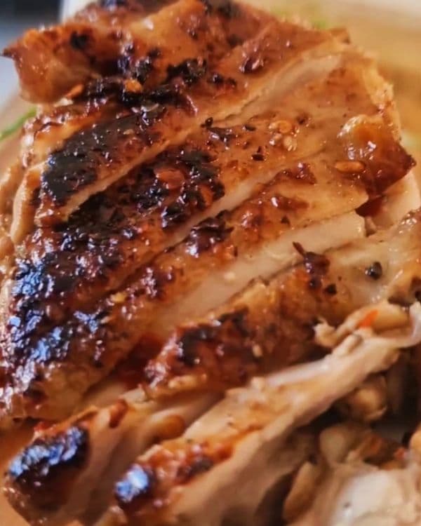 Pan-Fried Chicken Thighs with Spicy Garlic Marinade and Chili Oil recipe