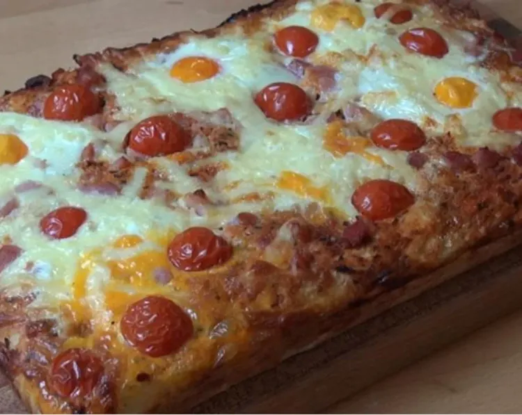 Cheesy Bacon and Egg Breakfast Bake recipe