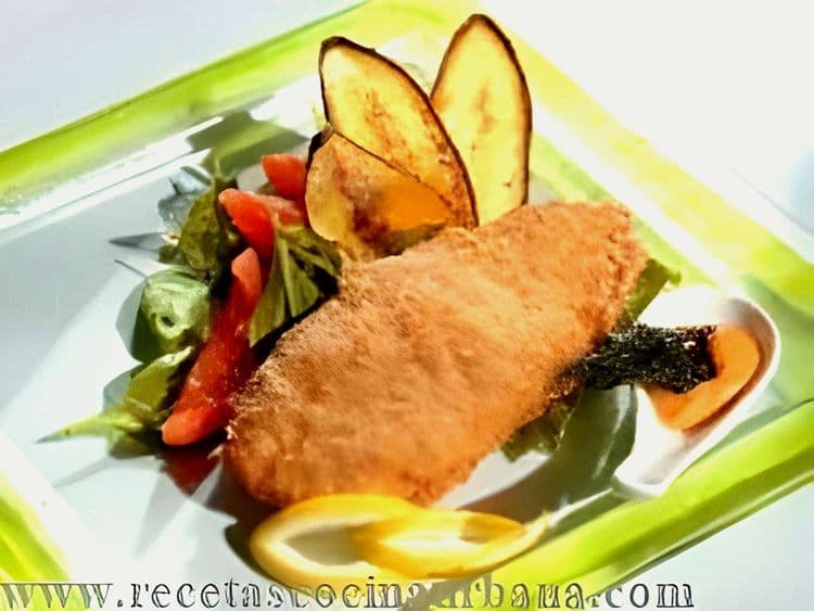 Fried Chicken with Avocado Mole Sauce recipe