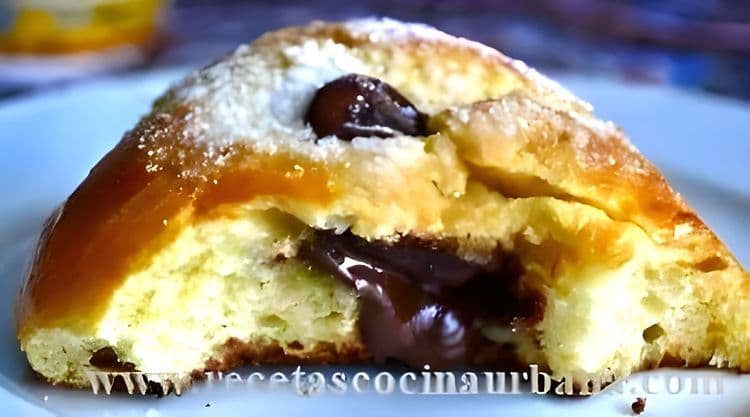 Milk Rolls Filled with Chocolate recipe