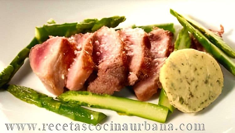 Pork Entrecôte with Asparagus and Herb Butter recipe