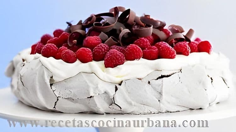 Raspberry Pavlova recipe