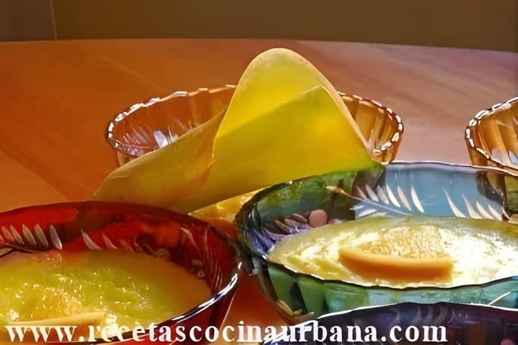 Orange-Flavored Semolina Cream recipe