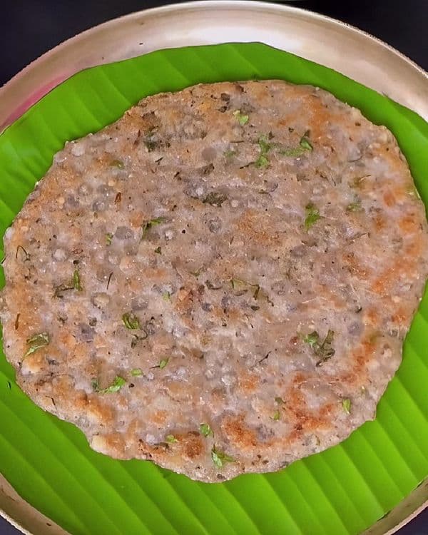 Sabudana Chilla with Vrat Chutney (Sago Pancake) recipe