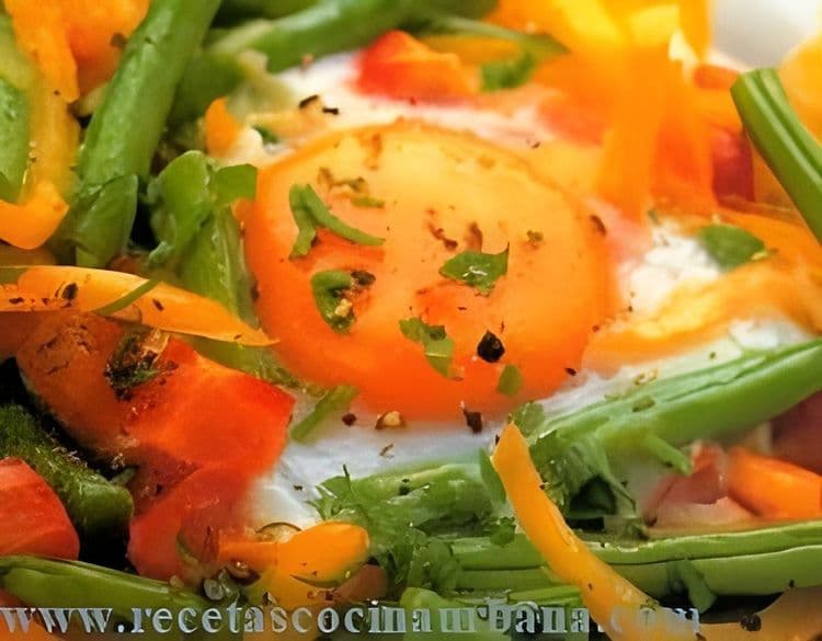 Eggs on a Bed of Vegetables recipe