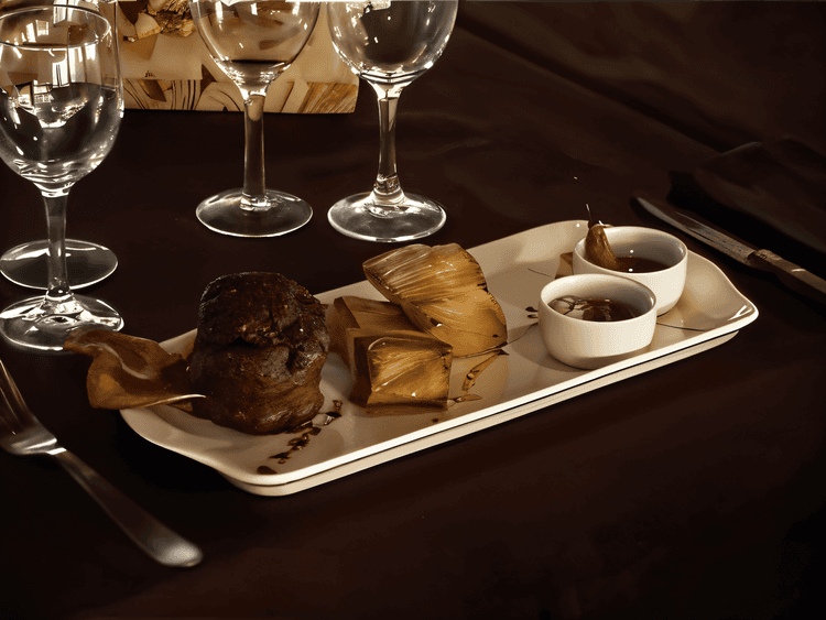 Tenderloin with Nut Crust and Domino Potatoes recipe