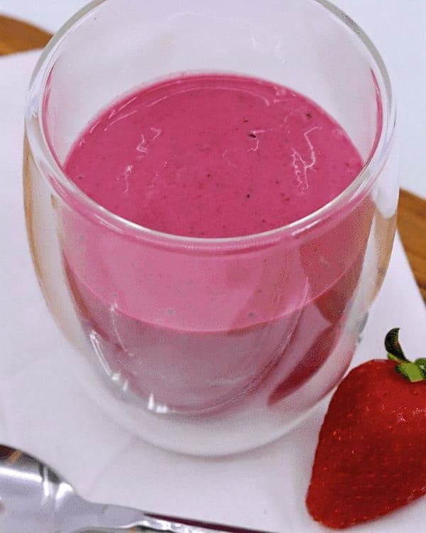 Berry and Banana Nice-Cream recipe