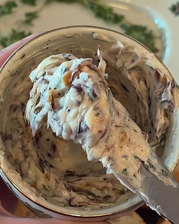 Caramelized Onion Butter recipe