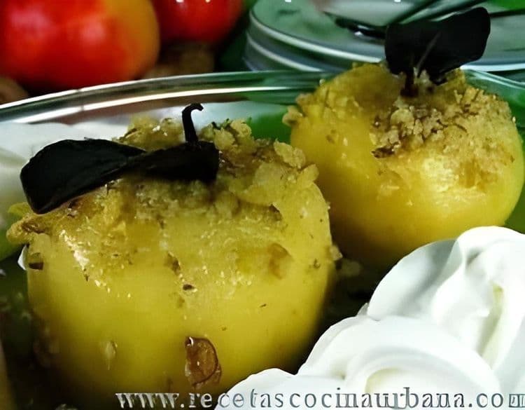 Baked Stuffed Apples (Tufahije) recipe