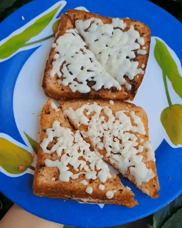 Easy Tasty Cheesy Garlic Cheese Toast recipe
