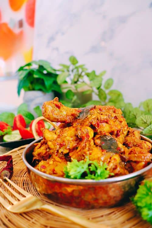 Kashmiri Mirch Chicken recipe