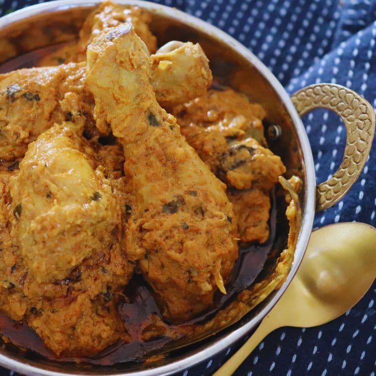 Anardana Chicken (Dry Pomegranate Chicken Curry) recipe
