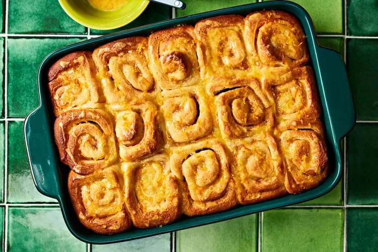 Orange Marmalade Cinnamon Rolls recipe