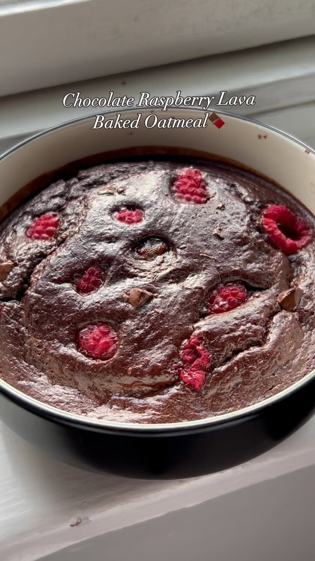 Chocolate Raspberry Baked Oats recipe