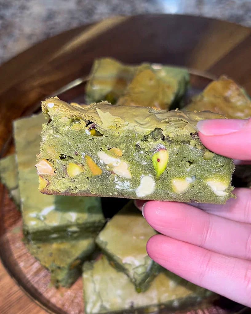 Pistachio Blondie recipe