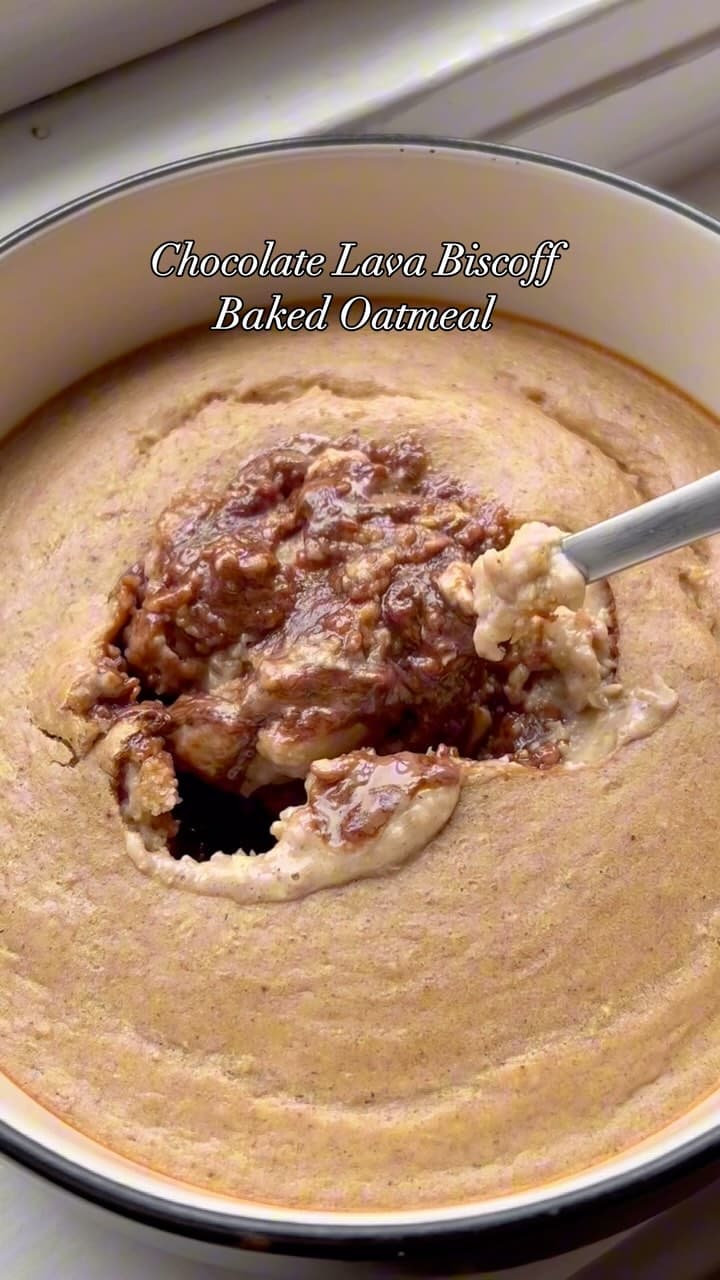 Biscoff Baked Oats with Protein recipe