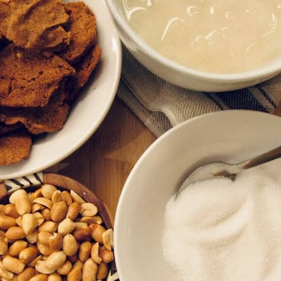 Garri with Groundnuts and Peppered Groundnut Cakes recipe