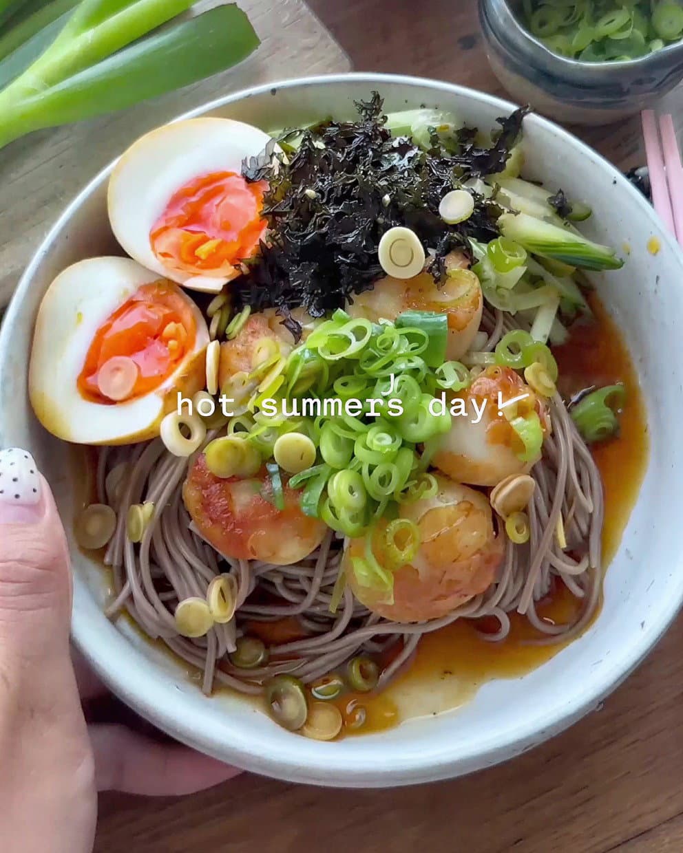 10 Minute Cold Soba Noodles with Scallops, Seaweed and Cucumber recipe