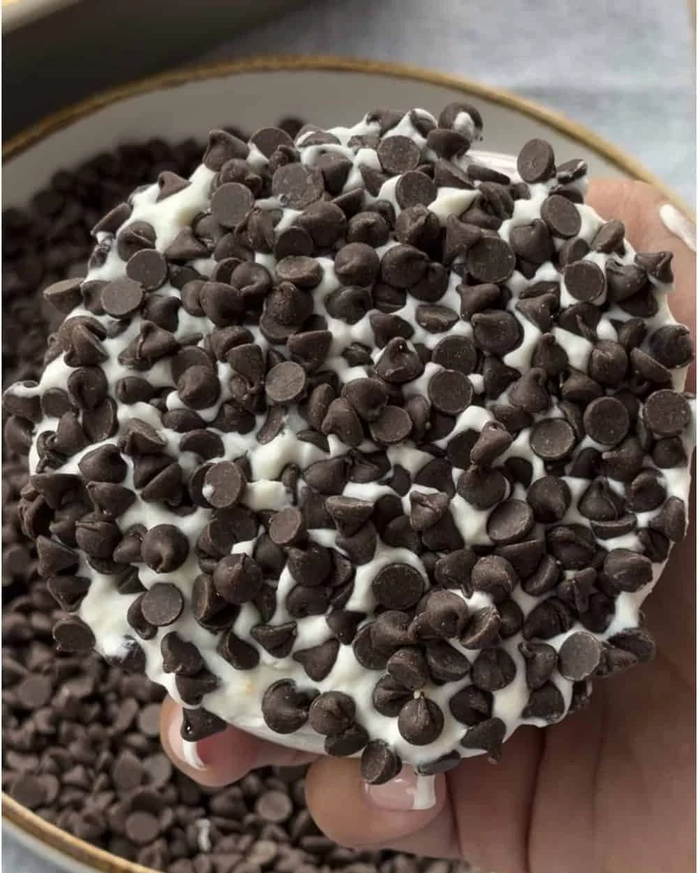 Cannoli Dot Cake recipe
