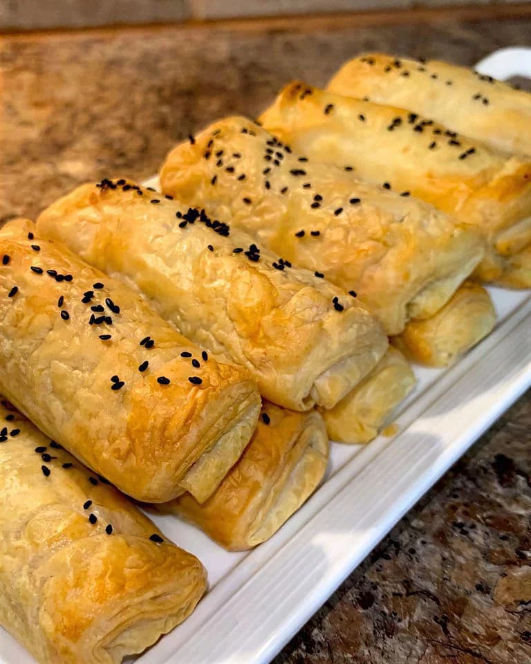 Spinach Rolls with Pomegranate Sauce recipe