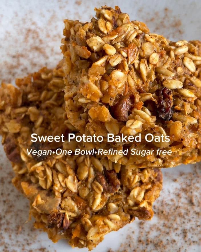 Sweet Potato Baked Oats with Peanut Butter Drizzle recipe