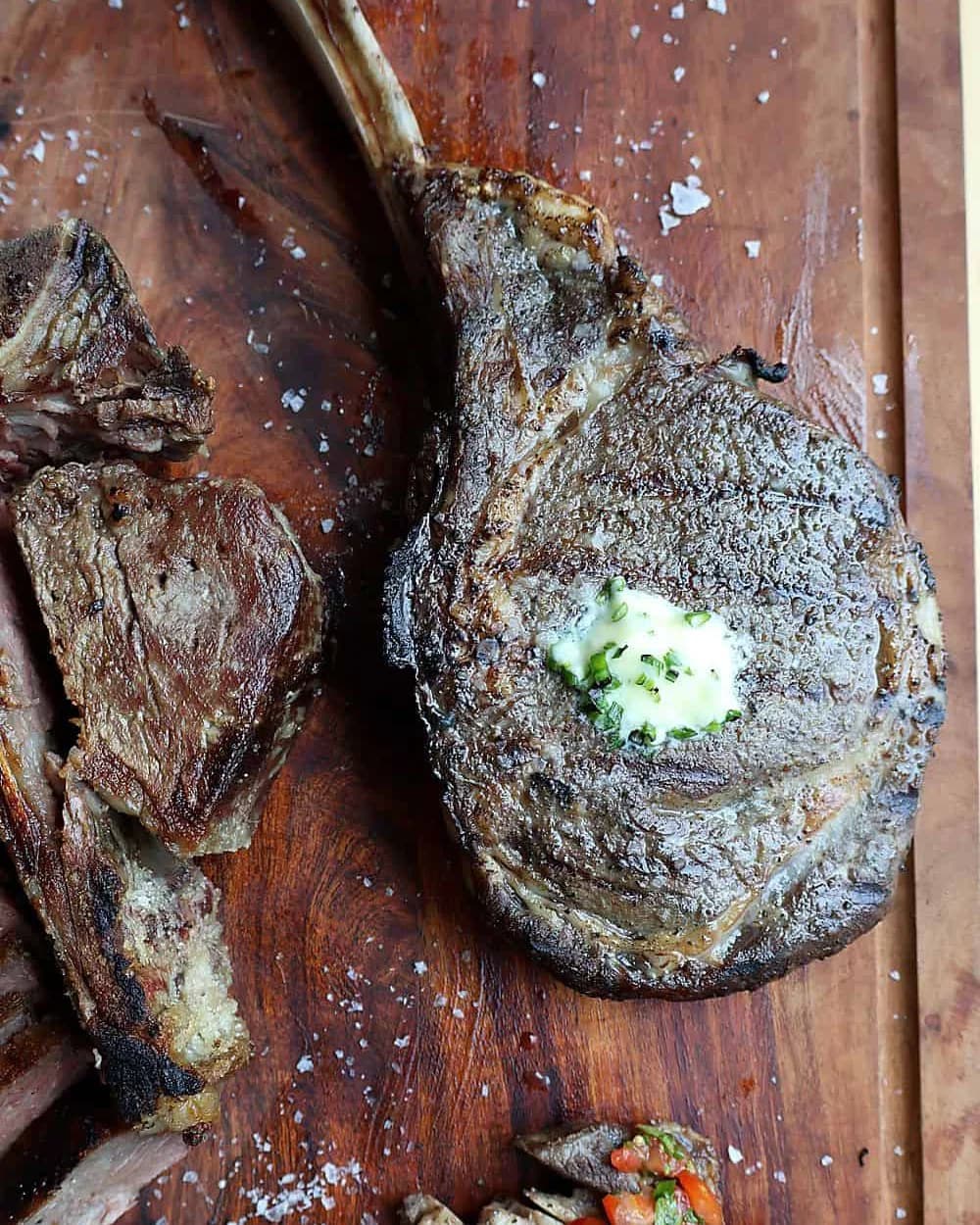 Reverse Sear Tomahawk Steak (Medium Rare) recipe