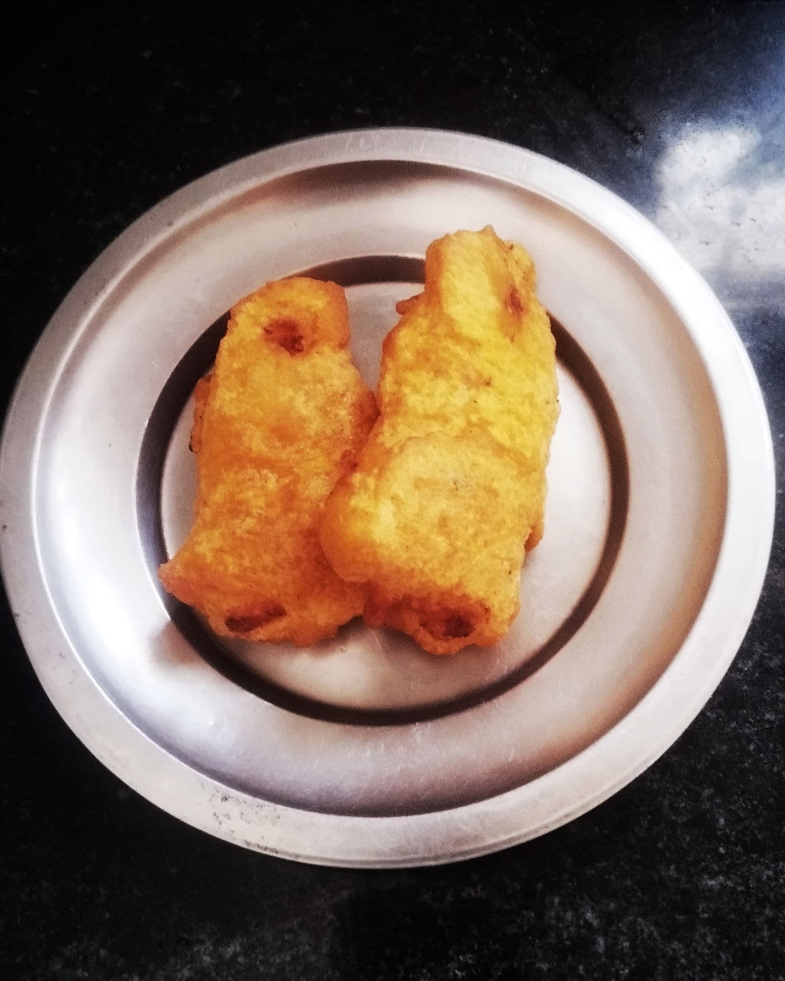 Crispy, Spicy Pazhampori (Kerala Banana Fritters with a Twist) recipe