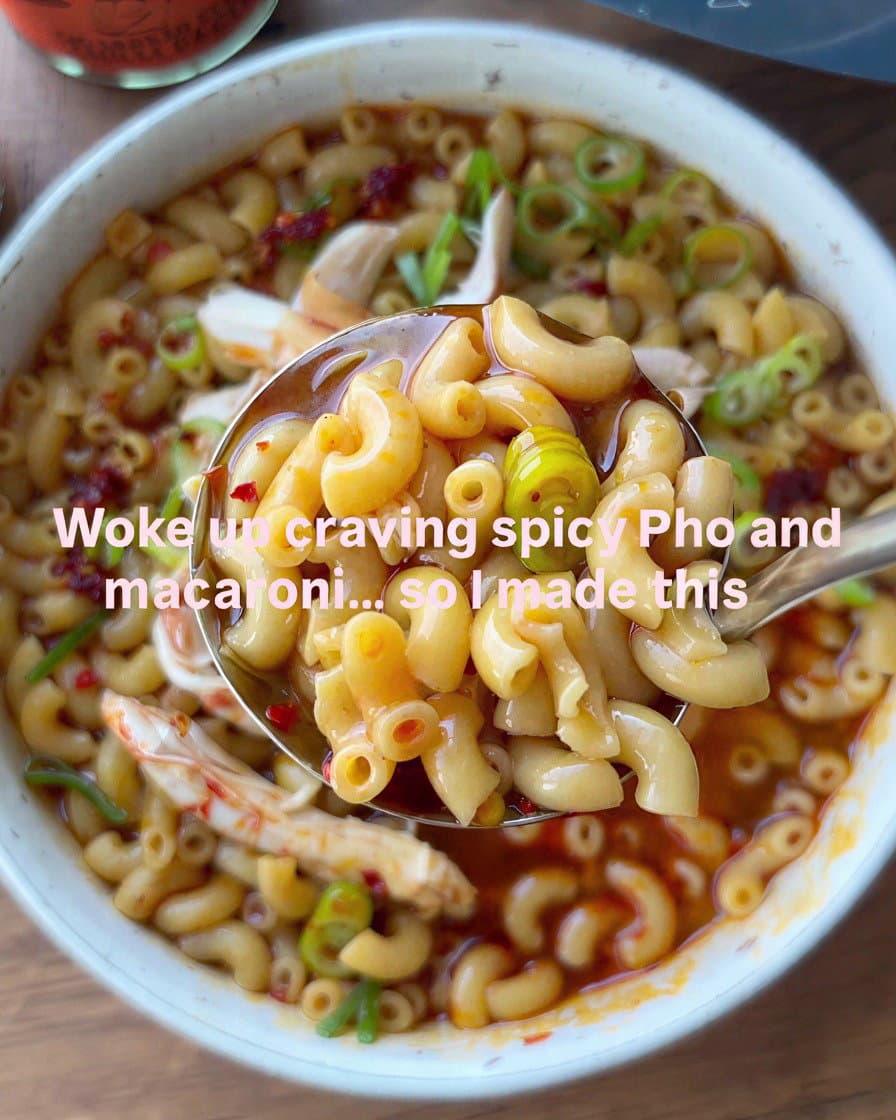 Spicy Chicken Pho with Macaroni recipe