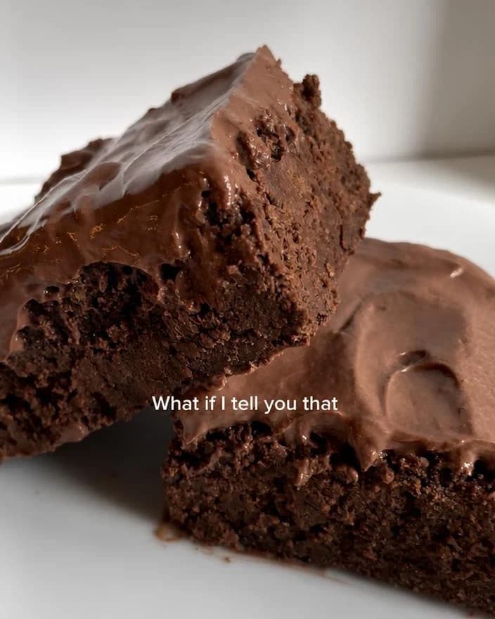 Healthy Fudgy Chocolate Oat Cake with Chocolate Yogurt Ganache recipe