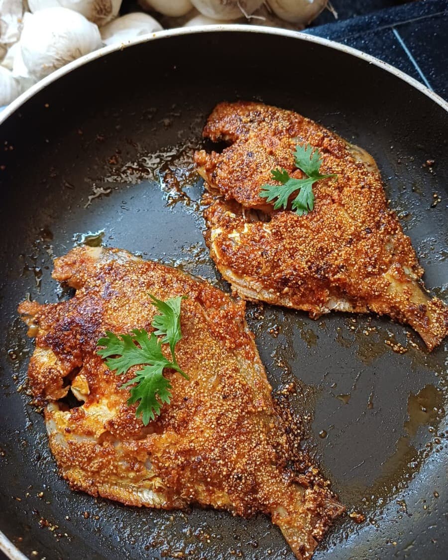 Crispy Pomfret Fry | Paplet Rava Fry recipe