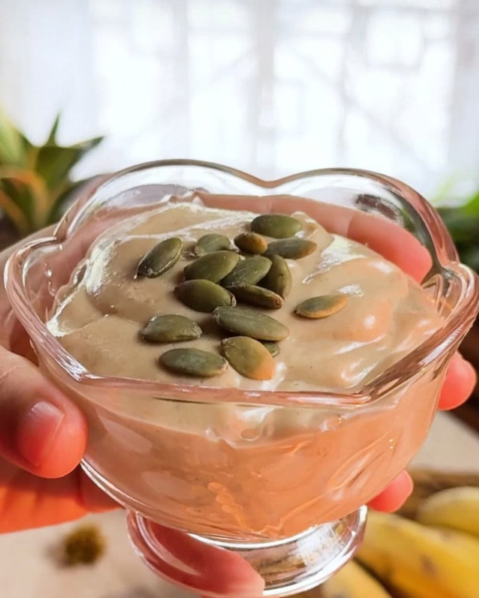 Fig and Dates Smoothie (Ramadan/Iftar Special) recipe