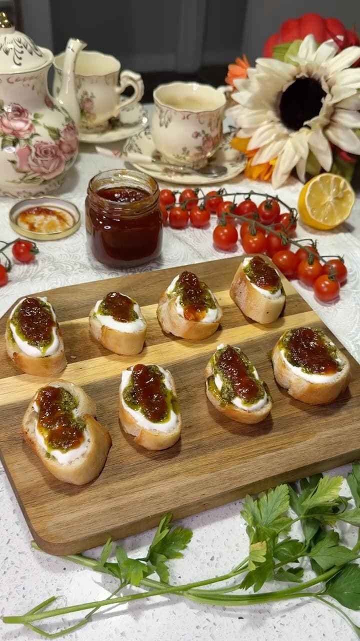 Whipped Ricotta Crostini with Basil Pesto and Tomato Jam recipe