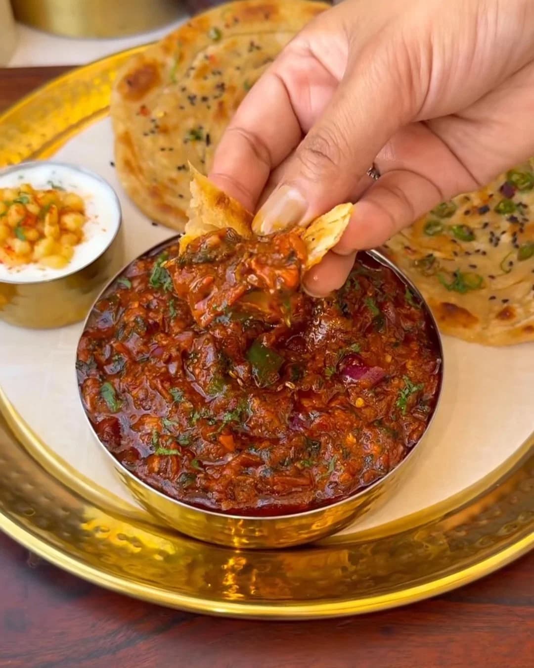 Viral Onion Garlic Chutney recipe