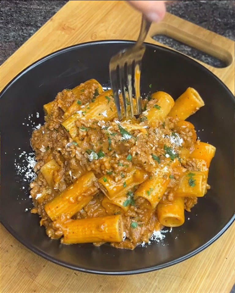 Creamy Beef Rigatoni recipe