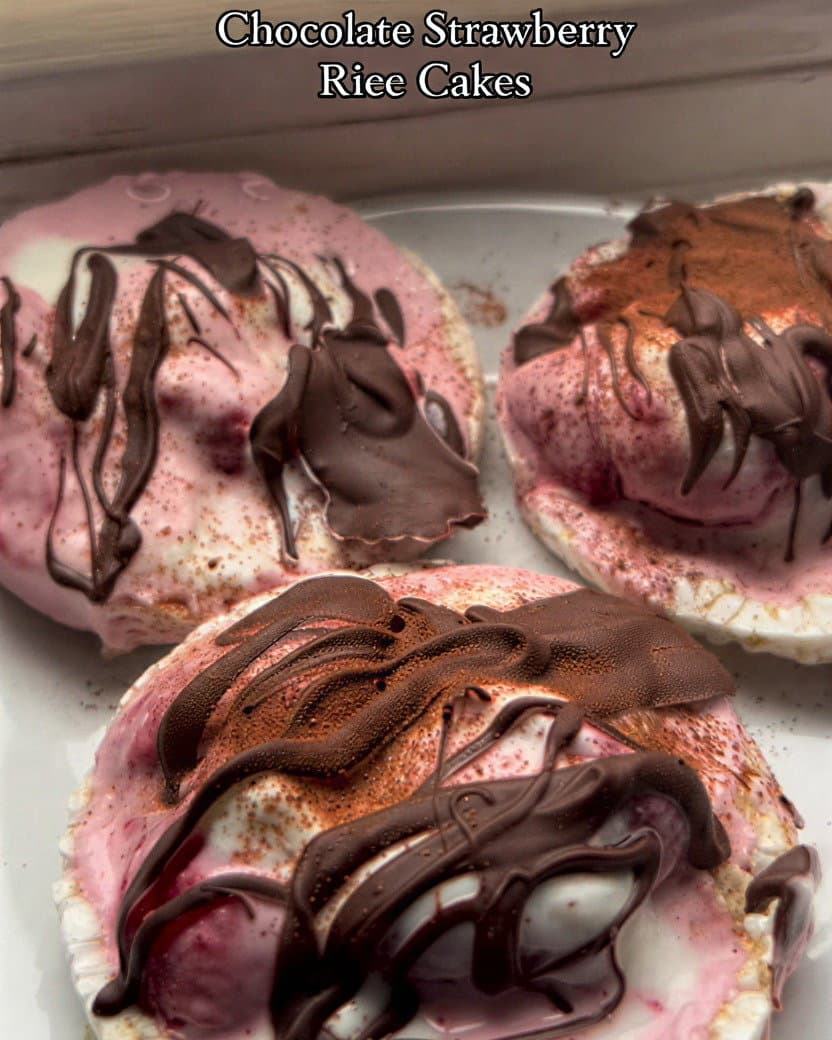 Chocolate Strawberry Rice Cakes recipe