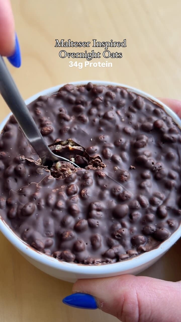 Chocolate Overnight Oats recipe