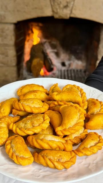 Beef Sambousik Dough Recipe recipe
