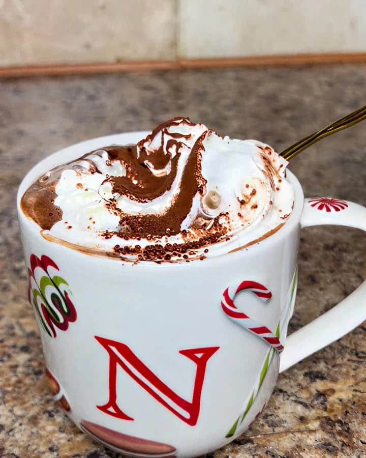 Rich and Creamy Hot Chocolate recipe
