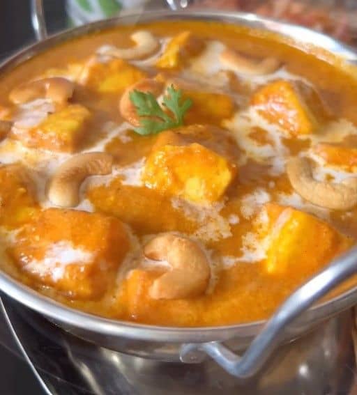Homemade Restaurant Style Sahi Paneer recipe