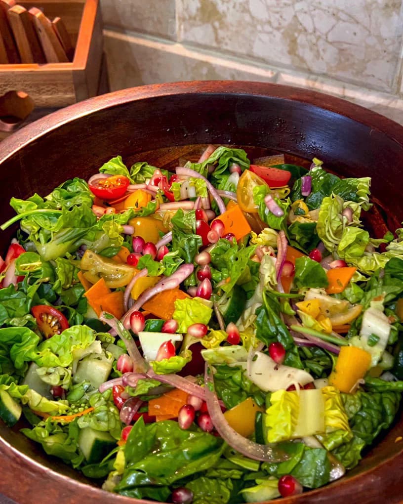 Mixed Green Salad with Pomegranate Dressing recipe