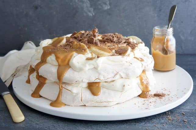 Banoffee Pavlova recipe
