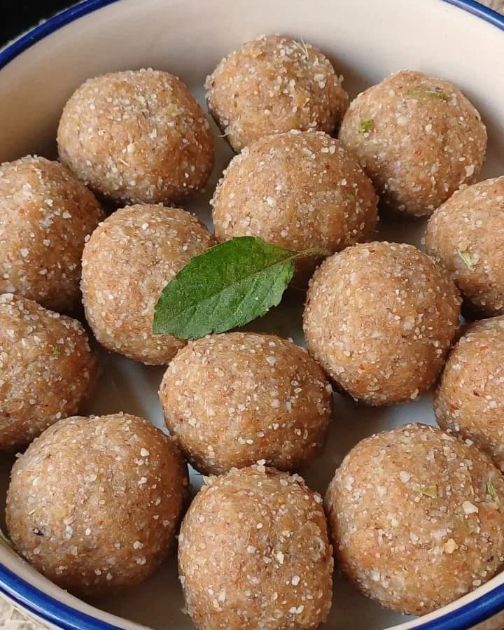 Traditional Govind Ladoo | Poha Ladoo recipe