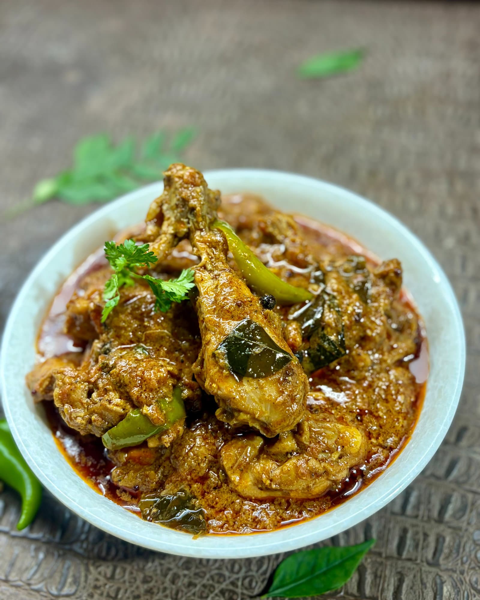 Nadan Kozhi Curry (Kerala Style Chicken Curry) recipe