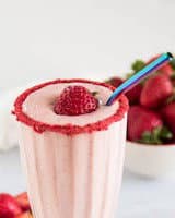Strawberry Milkshake recipe