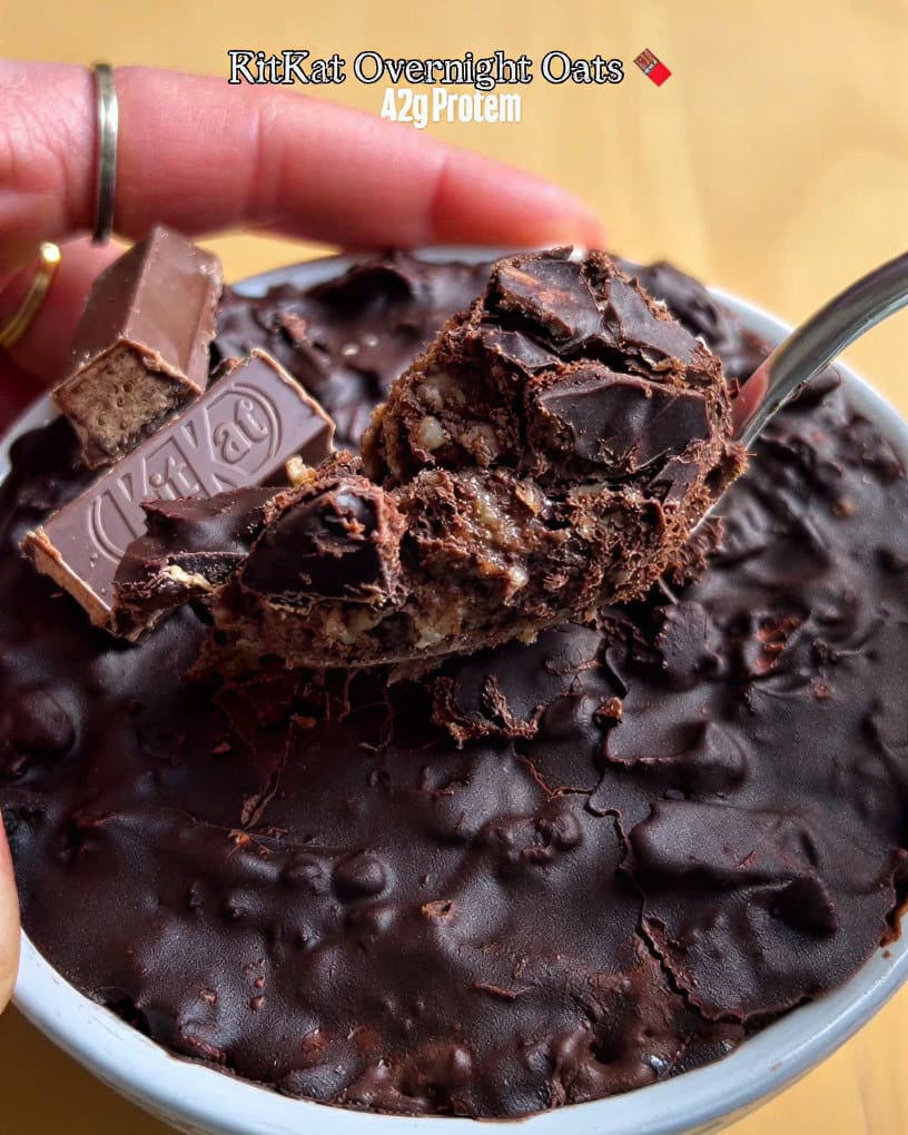 KitKat Overnight Oats recipe