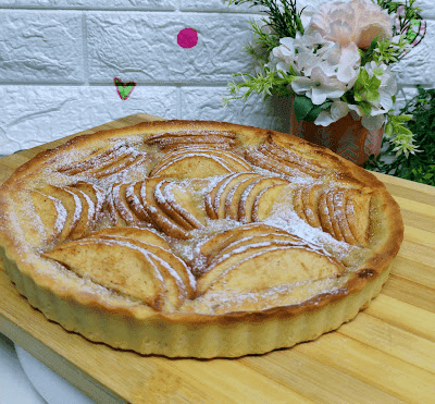Easy Apple Tart With Almond Cream recipe